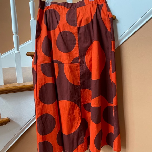 Farm Rio for Anthro NWT XS & XL but runs small side zip w/pockets skirt w/slit. - Picture 5 of 9